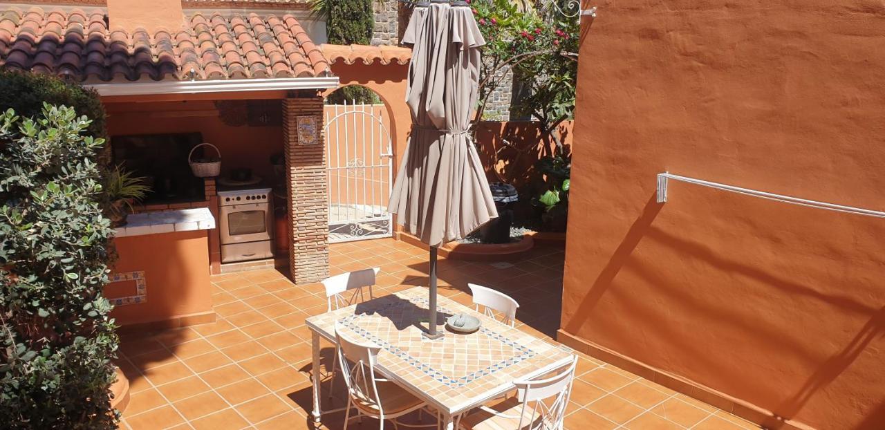Villa En Denia Con Vistas Al Mediterraneo エクステリア 写真